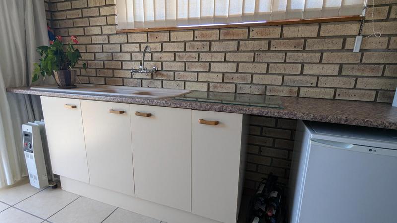 3 Bedroom Property for Sale in Denver Park Western Cape